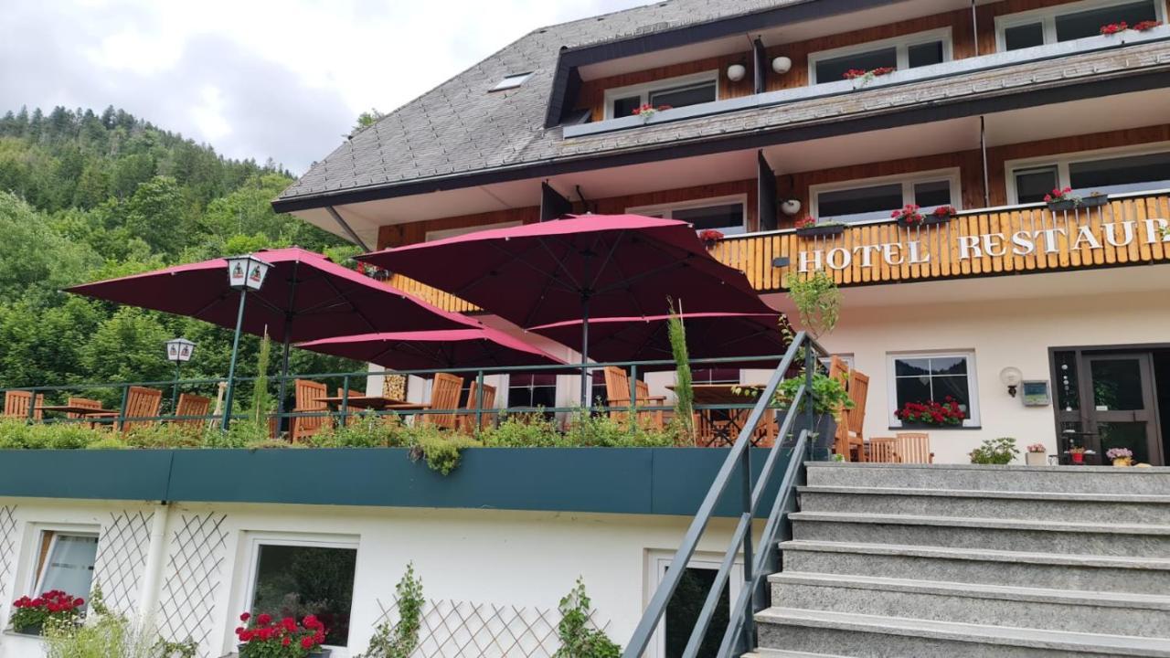 Hotel Grossbach Menzenschwand-Hinterdorf Exterior foto